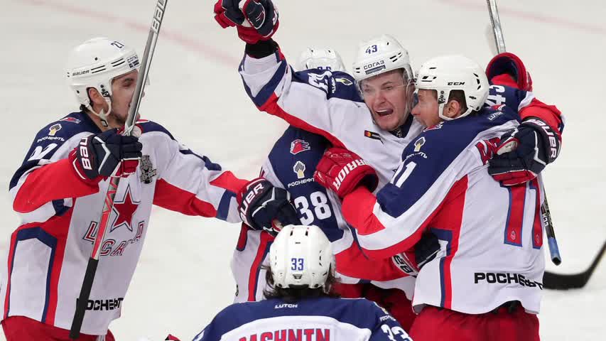 Фото - Дубль российского игрока помог «Колорадо» победить в матче НХЛ