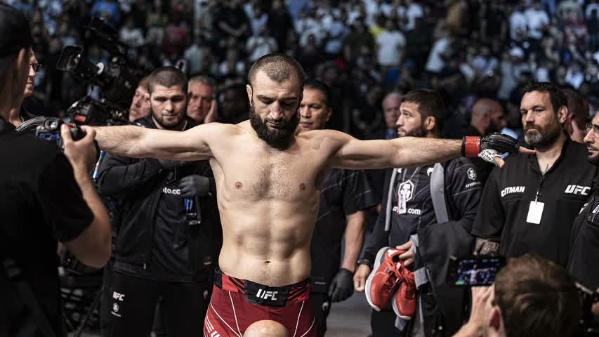 Фото - Появились подробности драки Чимаева и брата Нурмагомедова на турнире UFC