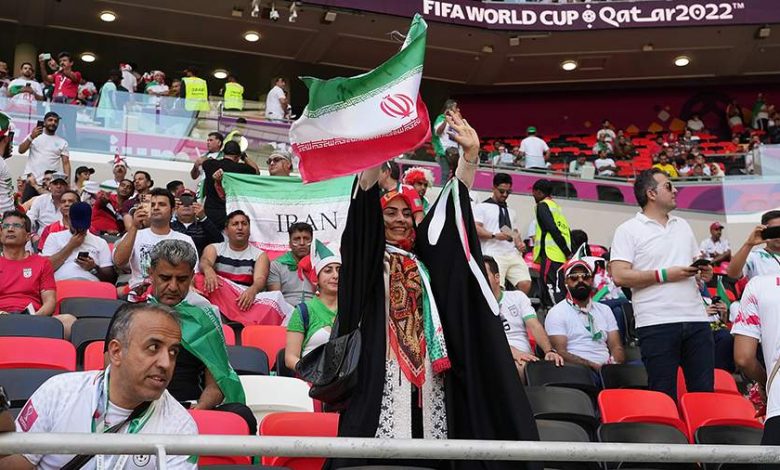 Фото - Болельщики освистали гимн Ирана перед матчем ЧМ-22 в Катаре