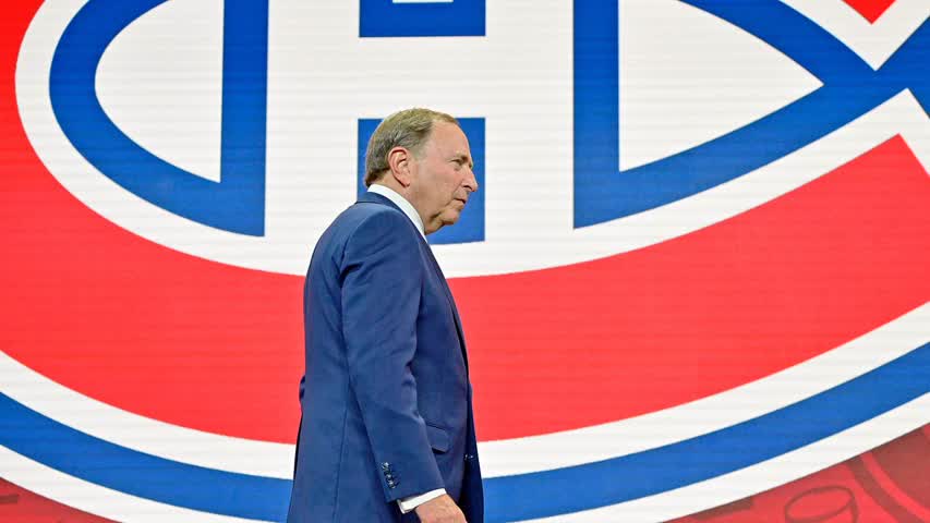 Фото - Комиссар НХЛ выразил позицию лиги по российским игрокам